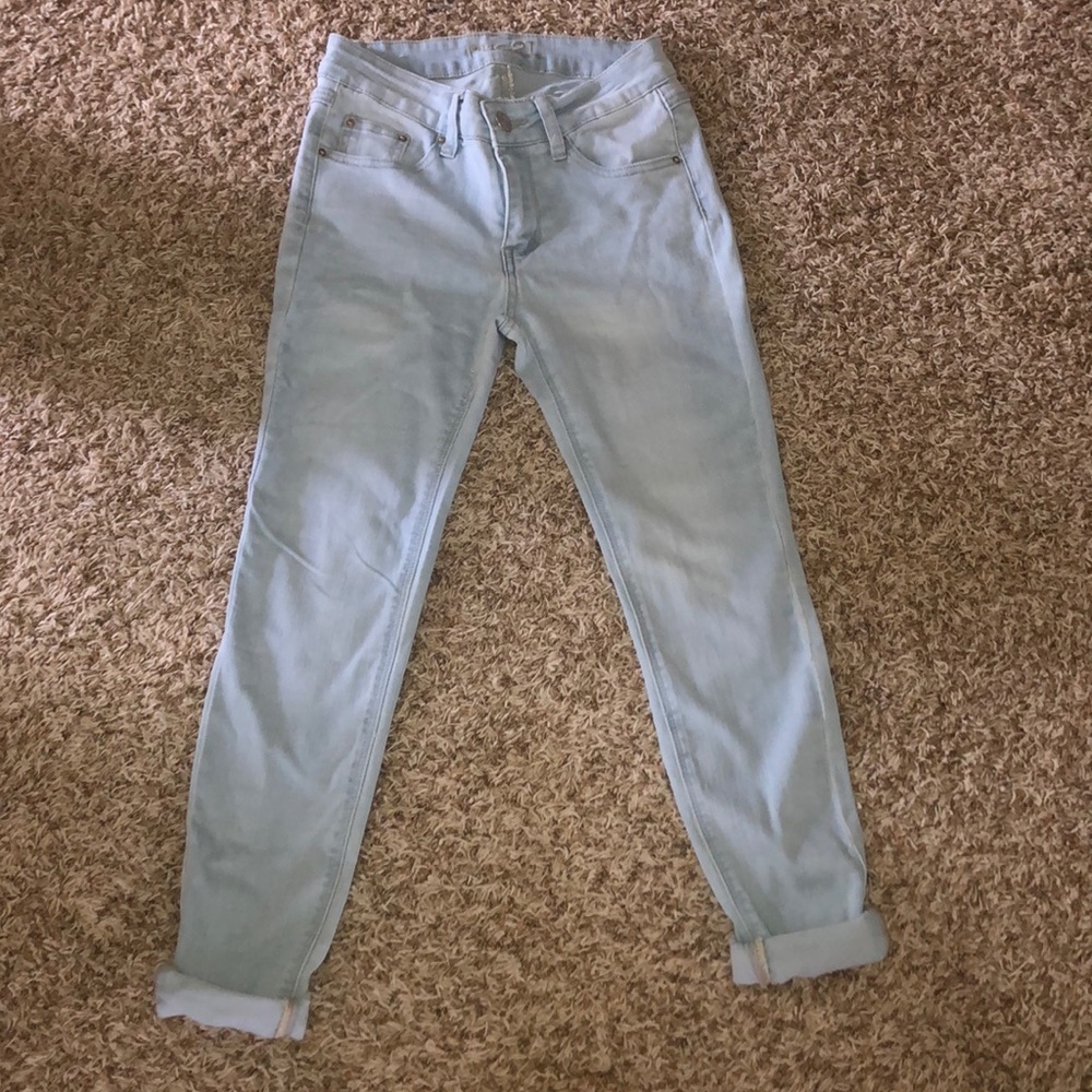 MID RISE JEANS
